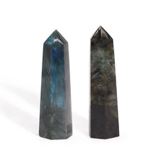 Load image into Gallery viewer, Labradorite carved point 100x28cm