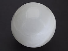 Load image into Gallery viewer, Selenite sphere 7-8cm