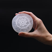 Load image into Gallery viewer, Selenite charging plate 8cm mandala design
