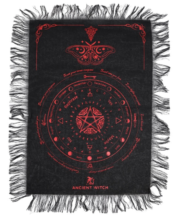 Pendulum divination cloth - mystic moth