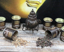 Load image into Gallery viewer, Grain incense - Three kings resin 50g tub
