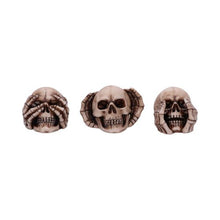 Load image into Gallery viewer, Three wise skulls 7.6cm
