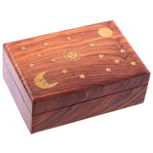 Load image into Gallery viewer, Wooden box - sun, moon and stars 10x15cm
