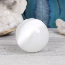 Load image into Gallery viewer, Selenite sphere 5cm
