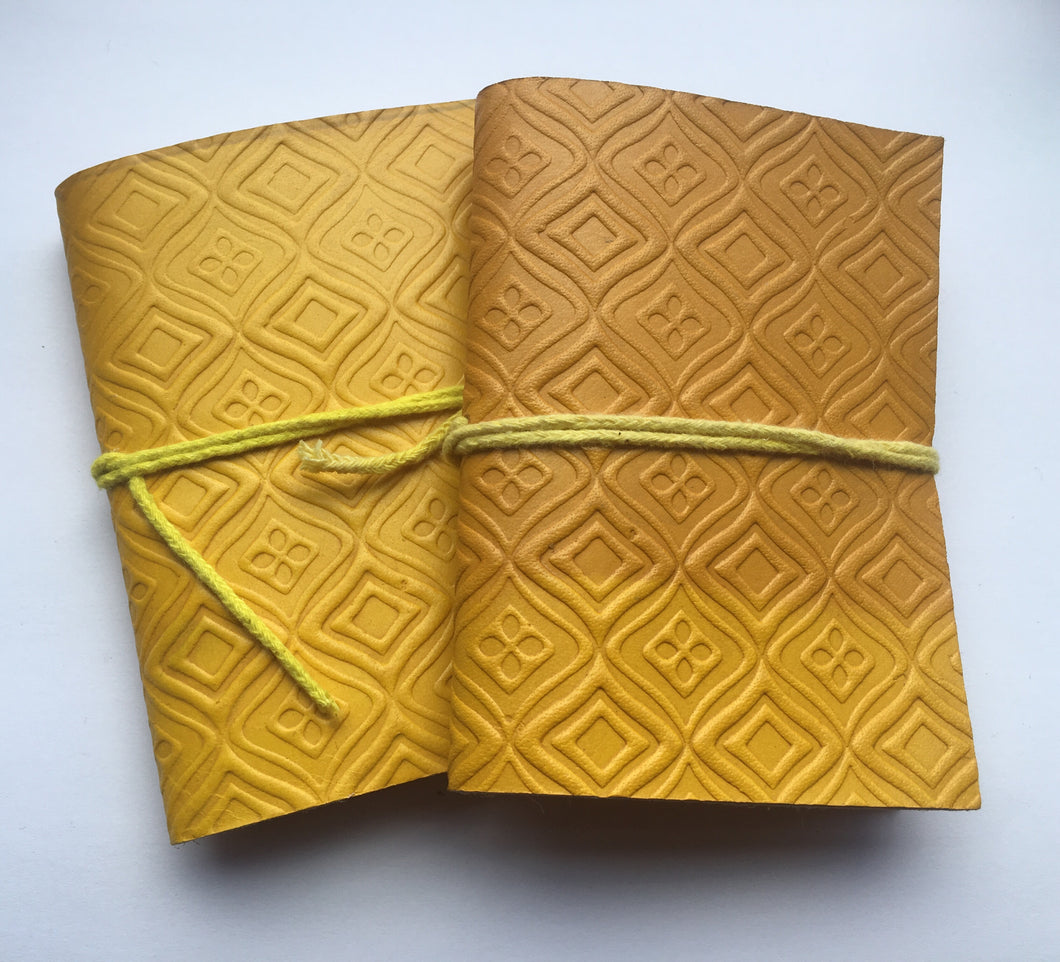 Small leather notebook 10cm